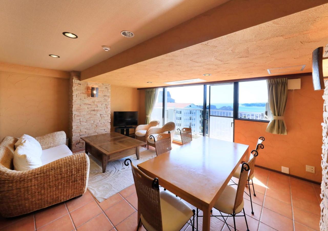Katsuura Hilltop Hotel & Residence Luaran gambar
